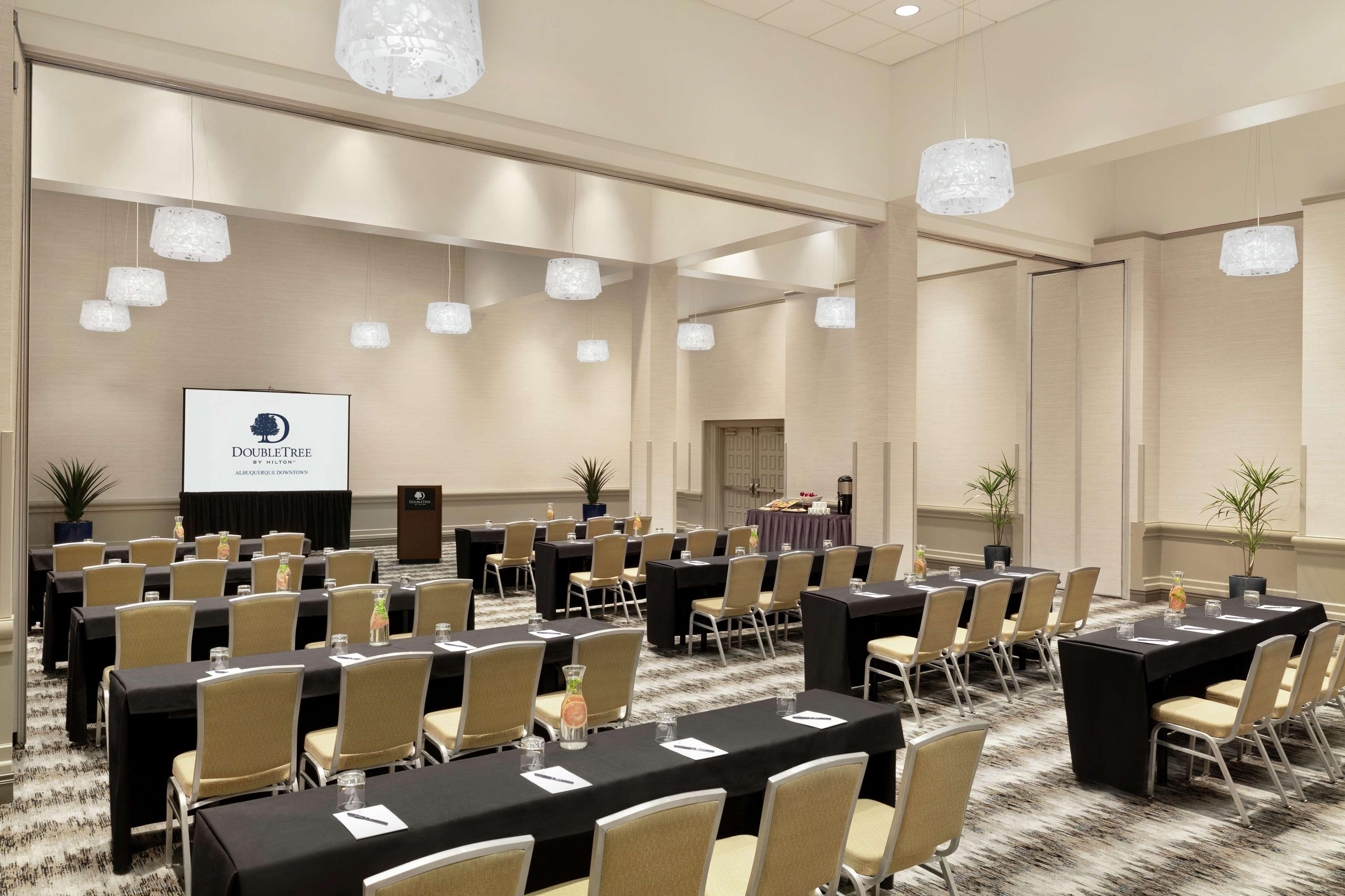 Doubletree By Hilton Hotel Albuquerque Dış mekan fotoğraf
