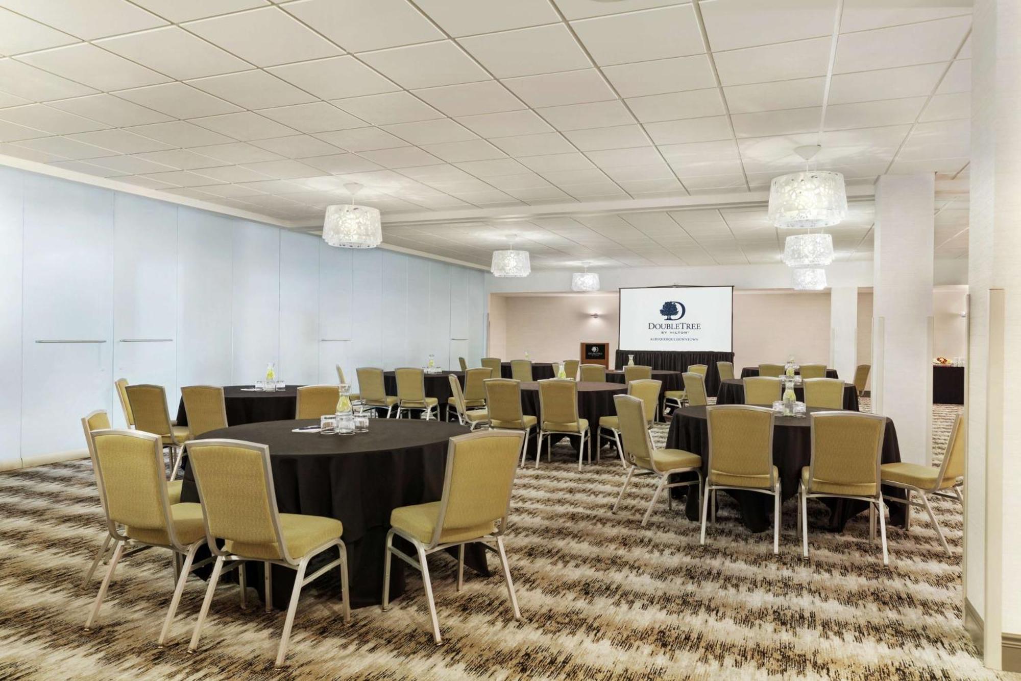 Doubletree By Hilton Hotel Albuquerque Dış mekan fotoğraf